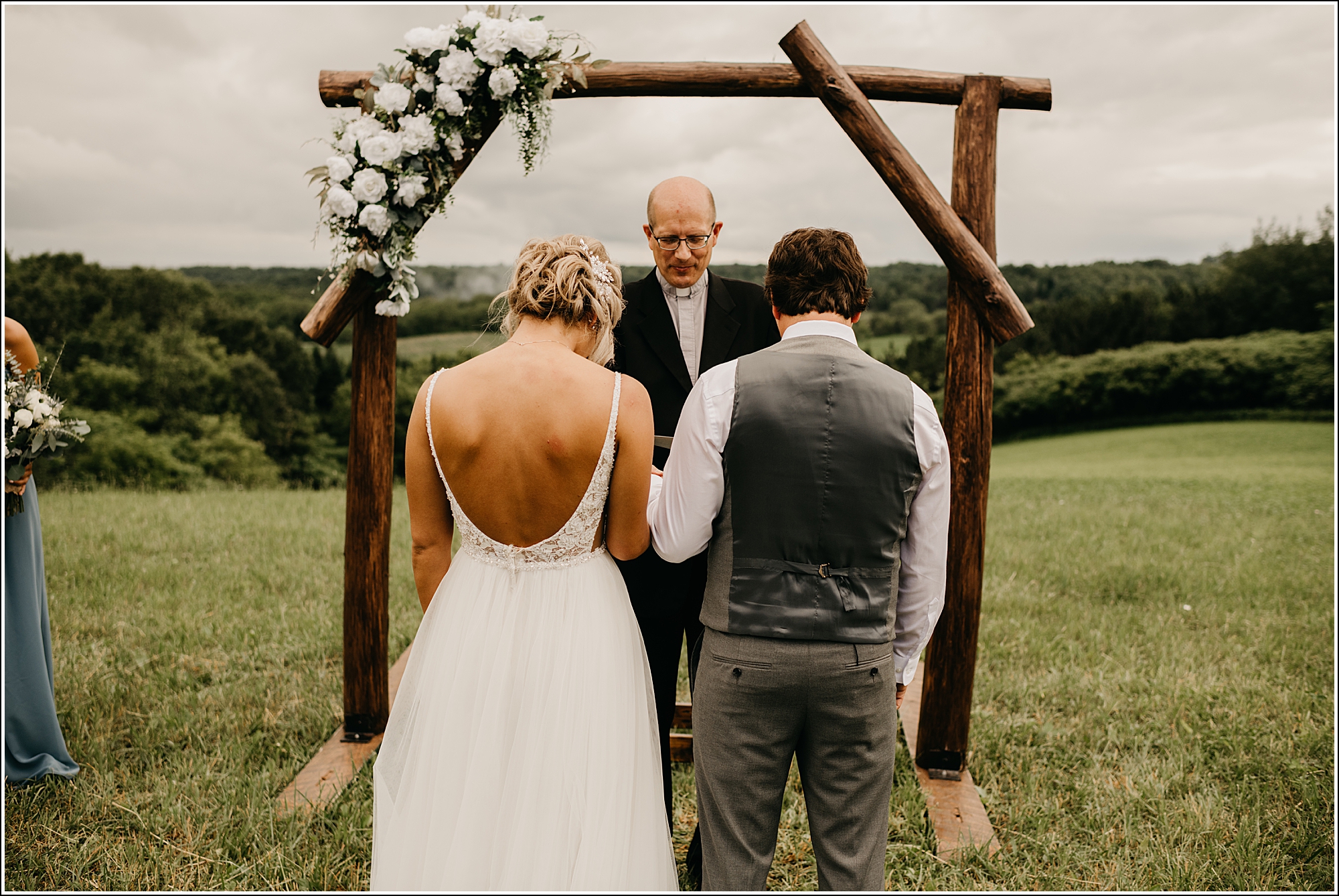 La Crosse, WI bride and groom outdoor ceremony